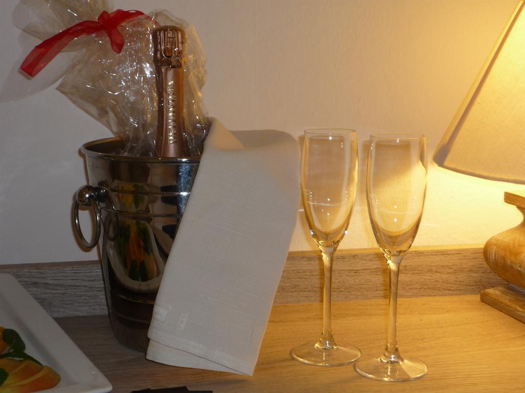 La Locanda Dell'Officina Ольбія Номер фото